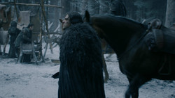 extant_GameOfThrones_2x01-TheNorthRemembers_1878