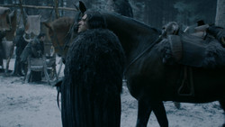 extant_GameOfThrones_2x01-TheNorthRemembers_1879