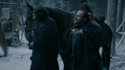 extant_GameOfThrones_2x01-TheNorthRemembers_1884