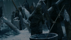 extant_GameOfThrones_2x01-TheNorthRemembers_1894