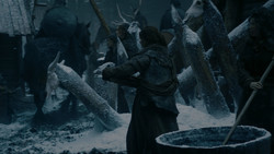 extant_GameOfThrones_2x01-TheNorthRemembers_1896