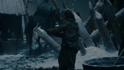 extant_GameOfThrones_2x01-TheNorthRemembers_1897