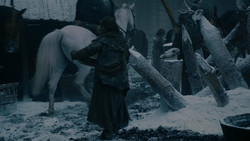 extant_GameOfThrones_2x01-TheNorthRemembers_1901