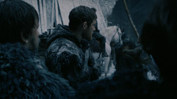 extant_GameOfThrones_2x01-TheNorthRemembers_1913