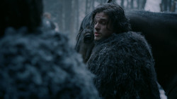 extant_GameOfThrones_2x01-TheNorthRemembers_1975