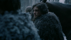 extant_GameOfThrones_2x01-TheNorthRemembers_1979