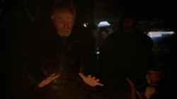 extant_GameOfThrones_2x01-TheNorthRemembers_1985