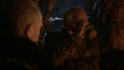 extant_GameOfThrones_2x01-TheNorthRemembers_2006