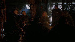 extant_GameOfThrones_2x01-TheNorthRemembers_2067