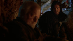 extant_GameOfThrones_2x01-TheNorthRemembers_2096