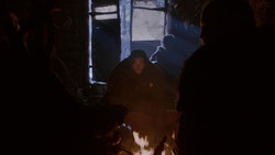 extant_GameOfThrones_2x01-TheNorthRemembers_2116