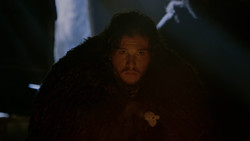 extant_GameOfThrones_2x01-TheNorthRemembers_2145