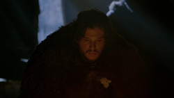 extant_GameOfThrones_2x01-TheNorthRemembers_2148