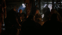extant_GameOfThrones_2x01-TheNorthRemembers_2150