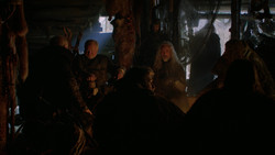 extant_GameOfThrones_2x01-TheNorthRemembers_2151