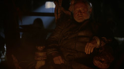 extant_GameOfThrones_2x01-TheNorthRemembers_2234