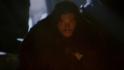 extant_GameOfThrones_2x01-TheNorthRemembers_2240