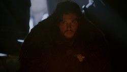 extant_GameOfThrones_2x01-TheNorthRemembers_2241