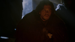 extant_GameOfThrones_2x01-TheNorthRemembers_2261