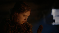 extant_GameOfThrones_2x01-TheNorthRemembers_2301