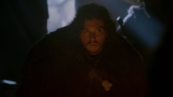 extant_GameOfThrones_2x01-TheNorthRemembers_2315