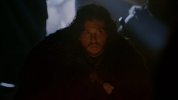 extant_GameOfThrones_2x01-TheNorthRemembers_2316