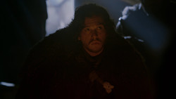 extant_GameOfThrones_2x01-TheNorthRemembers_2317