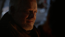 extant_GameOfThrones_2x01-TheNorthRemembers_2319