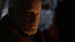 extant_GameOfThrones_2x01-TheNorthRemembers_2323