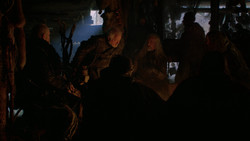 extant_GameOfThrones_2x01-TheNorthRemembers_2347