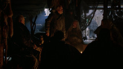 extant_GameOfThrones_2x01-TheNorthRemembers_2349