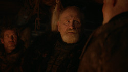 extant_GameOfThrones_2x01-TheNorthRemembers_2381