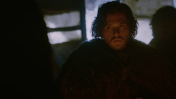 extant_GameOfThrones_2x01-TheNorthRemembers_2391