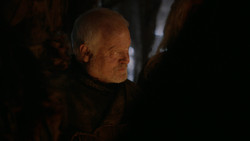 extant_GameOfThrones_2x01-TheNorthRemembers_2395