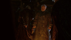 extant_GameOfThrones_2x01-TheNorthRemembers_2408
