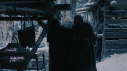 extant_GameOfThrones_2x01-TheNorthRemembers_2426