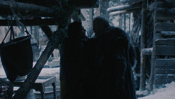 extant_GameOfThrones_2x01-TheNorthRemembers_2434