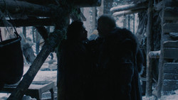 extant_GameOfThrones_2x01-TheNorthRemembers_2437