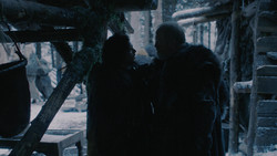 extant_GameOfThrones_2x01-TheNorthRemembers_2438