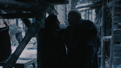 extant_GameOfThrones_2x01-TheNorthRemembers_2439