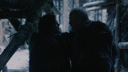 extant_GameOfThrones_2x01-TheNorthRemembers_2446