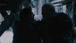 extant_GameOfThrones_2x01-TheNorthRemembers_2449