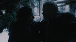 extant_GameOfThrones_2x01-TheNorthRemembers_2452