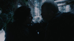 extant_GameOfThrones_2x01-TheNorthRemembers_2454
