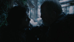 extant_GameOfThrones_2x01-TheNorthRemembers_2457