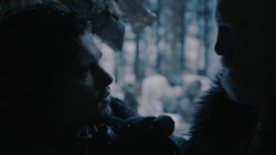 extant_GameOfThrones_2x01-TheNorthRemembers_2470