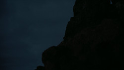 extant_GameOfThrones_2x01-TheNorthRemembers_2491