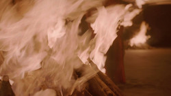 extant_GameOfThrones_2x01-TheNorthRemembers_2517
