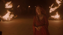extant_GameOfThrones_2x01-TheNorthRemembers_2530