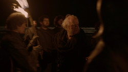 extant_GameOfThrones_2x01-TheNorthRemembers_2543